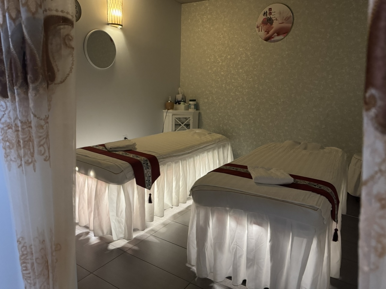 Health Land Massage gallery image