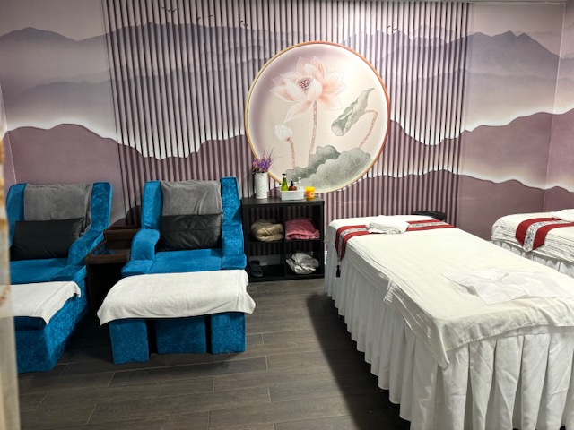 Health Land Massage gallery image